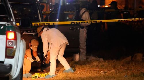 Imputan a propietario de vagoneta por el asesinato de dos hombres acribillados en Santa Cruz