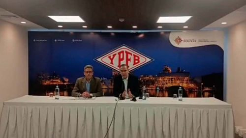 YPFB inicia compensación a usuarios afectados por gasolina desestabilizada