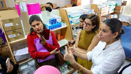 Aguirre solicita recursos anuales para medicamentos del Oncológico de Santa Cruz