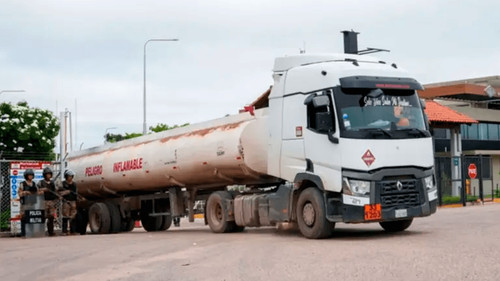 YPFB atribuye demora en despacho de gasolina a incorporación de aditivos