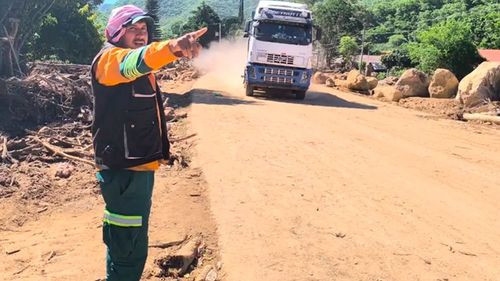 Paso provisional a Samaipata, pero sigue cierre en Cuevas