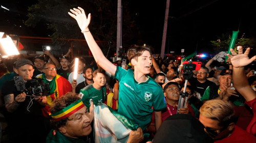 Banderazo en Monterrey: Bolivia recibe apoyo antes del duelo ante Surinam