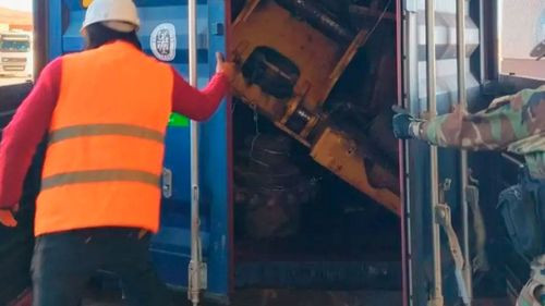 Hallan más de 123 kilos de cocaína ocultos en una excavadora con destino a Libia 