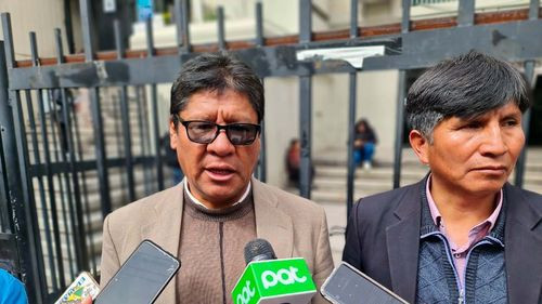 Transportistas de La Paz denuncian combustible de mala calidad y anuncian movilizaciones