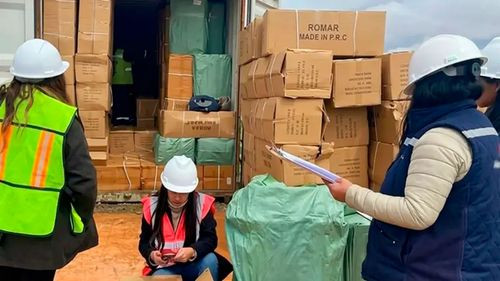 Operativo interviene importadora por contrabando y falsificación de grifería en Cochabamba