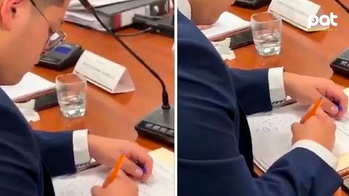 Diputado más joven de Ecuador enfrentará proceso disciplinario por dibujar en plena sesión