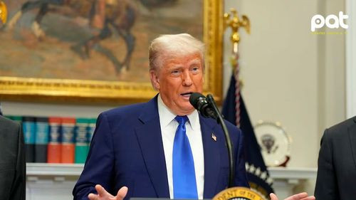 Trump defiende bloqueo a estudiantes extranjeros en Harvard tras suspensión judicial