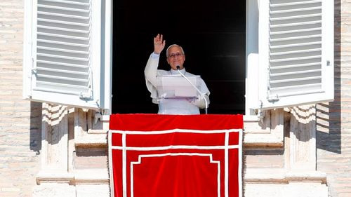 Vaticano evalúa el regreso del papa León tras su cirugía