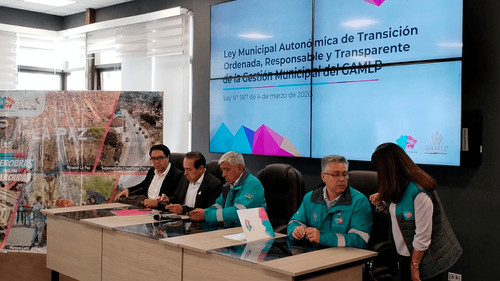 Arias propone conformar 10 comisiones para una transición ordenada