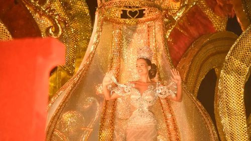 Camila I y los Testarudos deslumbran en su paso triunfal por el Cambódromo