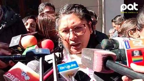 Eva Copa arremete contra políticos que no asistieron al encuentro por la estabilidad y la democracia