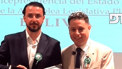 Vicepresidente reconoce a juan pablo velasco por la efeméride de santa cruz
