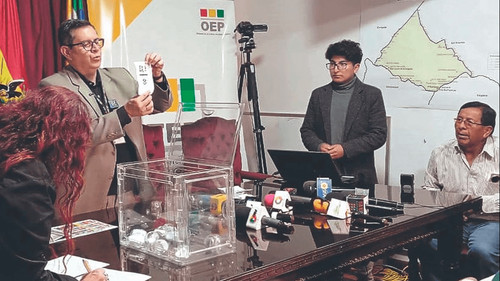 TSE organiza debates simultáneos en los nueve departamentos ante récord de candidaturas