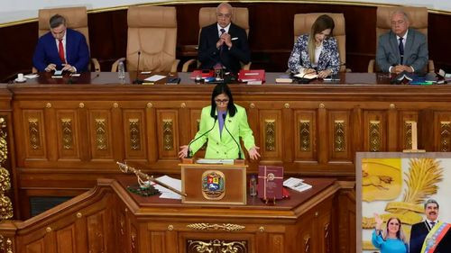 Parlamento venezolano aprueba reforma parcial de la ley de hidrocarburos en primera discusión