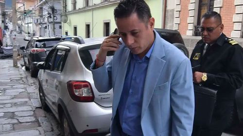 Justicia ordena a Lara eliminar publicaciones contra ministro de Economía