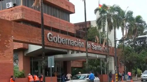 Gobernación de Santa Cruz niega nuevas contrataciones y asegura que concluyeron en marzo