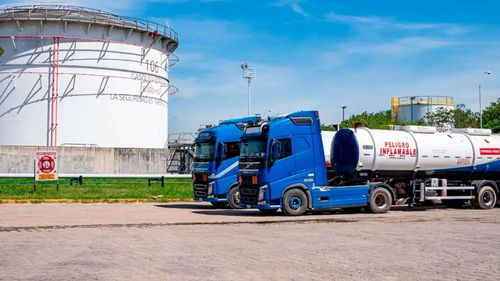 YPFB atribuye filas por diésel a incremento de la demanda por actividad agrícola en Santa Cruz