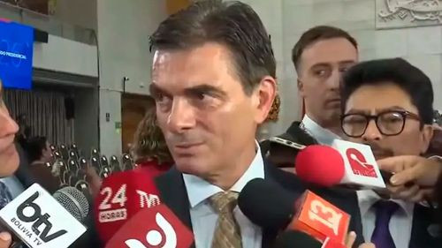 Paz plantea en Chile crear bloque regional de seis países para impulsar la economía