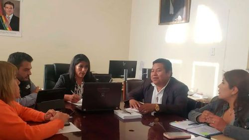 Comisión de diputados evalúa informe sobre la calidad de la gasolina y presunto sobreprecio