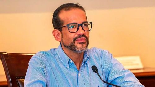 Camacho rechaza abrogación de la ley 1720 y pide no ceder al “chantaje”