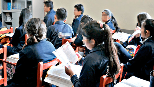 Colegios privados anuncian recurso contra congelamiento de pensiones