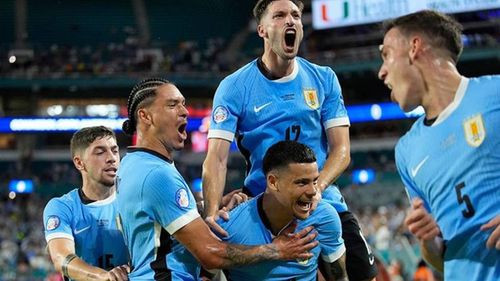Uruguay supera a Panamá y es líder junto a EEUU