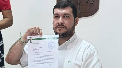 Stello Cochamanidis confirma su postulación a la presidencia del Comité Cívico pro Santa Cruz