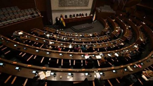 Diputados instalan sesión para tratar créditos internacionales