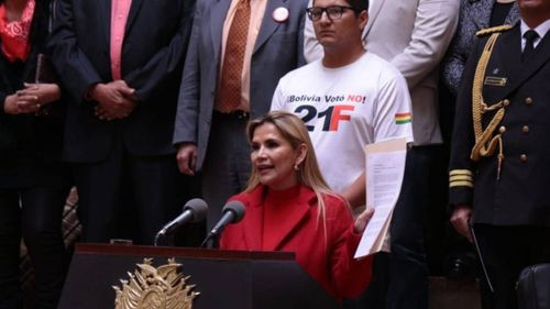 Añez reivindica el 21F como la fiesta nacional de la defensa de la democracia