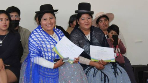 Alcaldía de La Paz otorga reconocimientos a mujeres destacadas en el Día Internacional de la Mujer