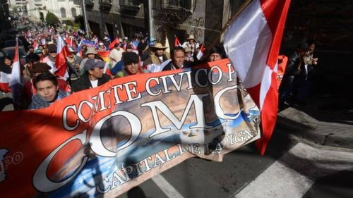 Cívicos de Potosí rechazan contratos del litio y advierten con movilizaciones