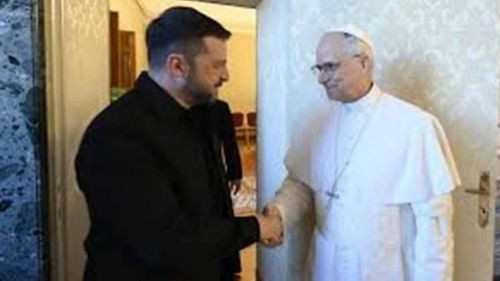 El papa León XIV recibe a Zelenski y ofrece el Vaticano para las negociaciones con Rusia
