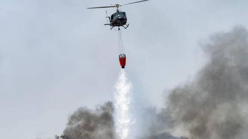 Presidente Arce sobrevuela zona afectada por incendios en Tarija y dispone el envío de otro helicóptero