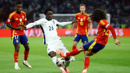 Inglaterra reacciona y empata con España en la final de la Eurocopa