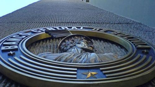 El Banco Central asegura el pago de la deuda externa pese a la ausencia de dólares
