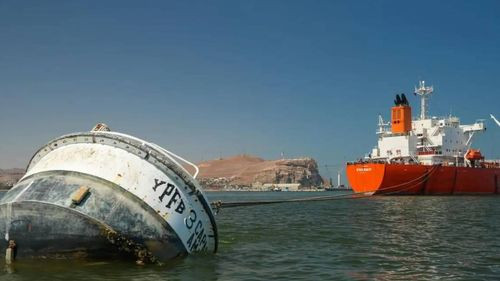 “Van a bajar las filas”: dice YPFB tras descargar 4,3 millones de litros de combustible