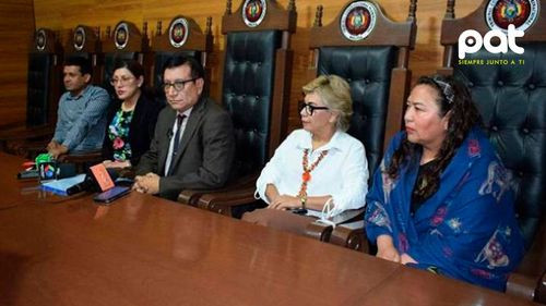 Políticos de oposición denuncian chantaje del TCP para blindar su prórroga o habilitar a Evo Morales