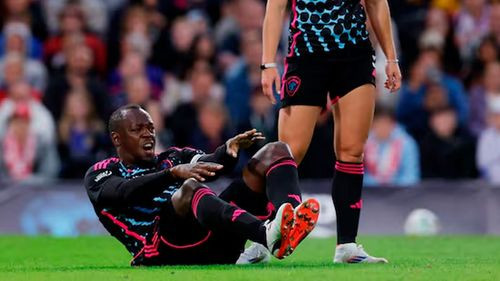Usain Bolt sufre una lesión grave en un partido benéfico