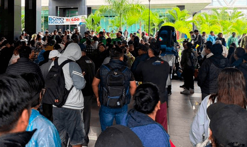 Caso mutualista: comerciantes mantienen vigilia en el ingreso de la quinta municipal