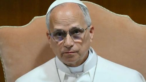 El papa exige "desarmar" la inteligencia artificial