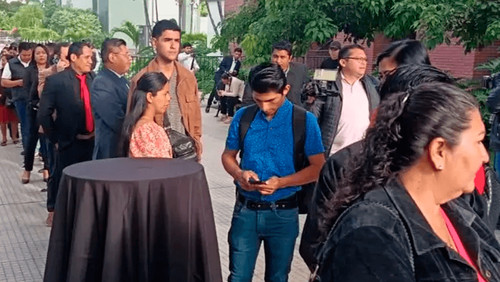 Inicia la entrega de credenciales a más de 5.400 autoridades subnacionales en todo el país