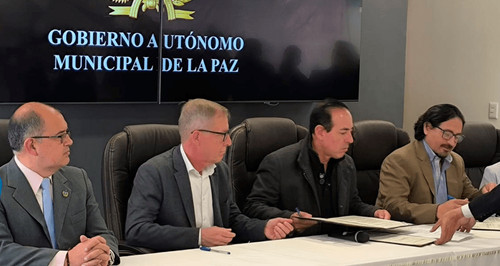 La paz impulsa acuerdo para fortalecer la gestión integral de residuos