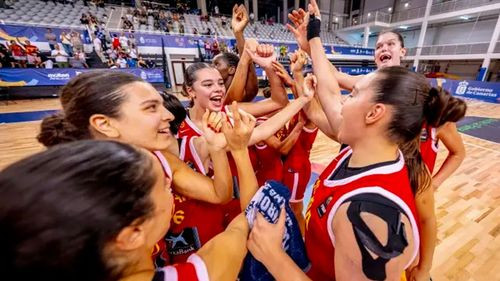 España domina a Serbia y avanza a semifinales del Eurobasket Sub-18