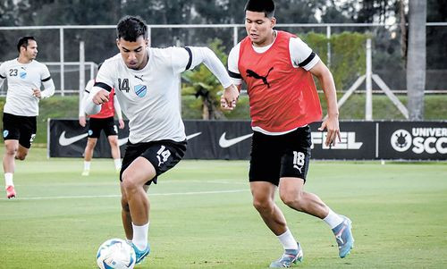 Bolívar busca redención internacional frente a Cerro Porteño en La Paz