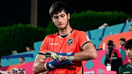 Gerónimo Govea, el joven arquero de raíces bolivianas que deslumbra en la Verde