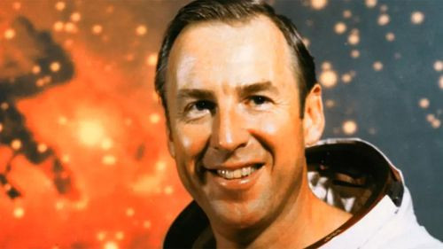 Muere Jim Lovell, astronauta estadounidense que comandó la misión Apolo 13