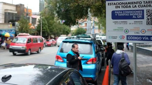 Concejo Municipal definirá futuro del parqueo tarifado en La Paz