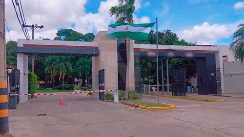 Allanan vivienda de exgerente de YPFB en Santa Cruz