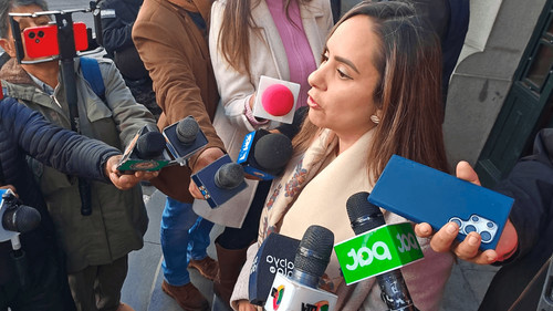 Diputada Herbas rechaza posible estado de excepción y demanda una solución mediante el diálogo