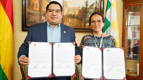 Fiscalía y organización internacional se unen para prevenir la violencia contra mujeres y niños en Bolivia